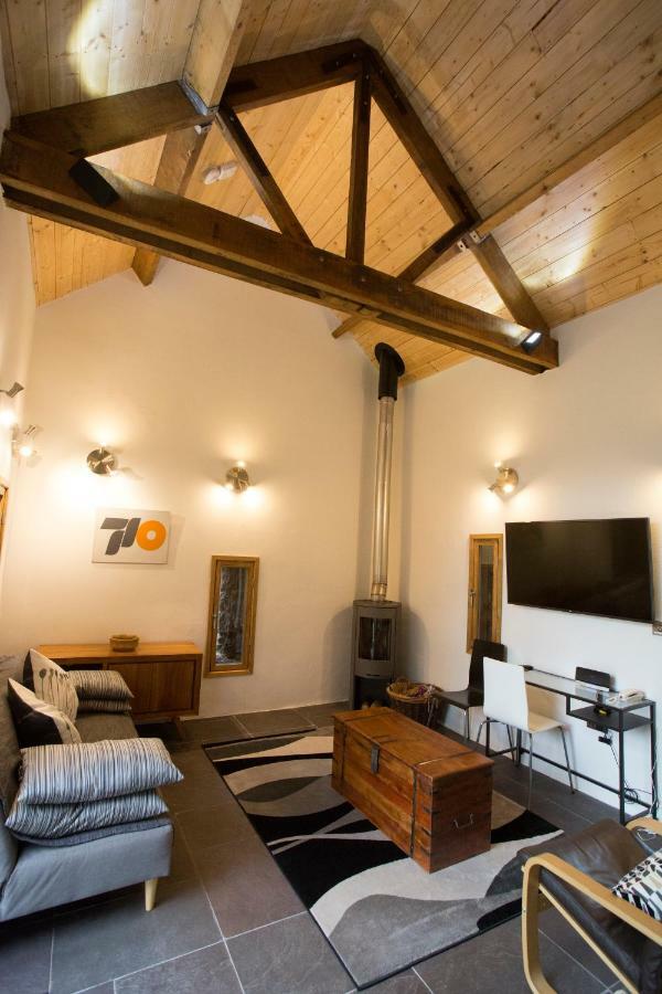 High View Barn Villa มอนมัท ภายนอก รูปภาพ